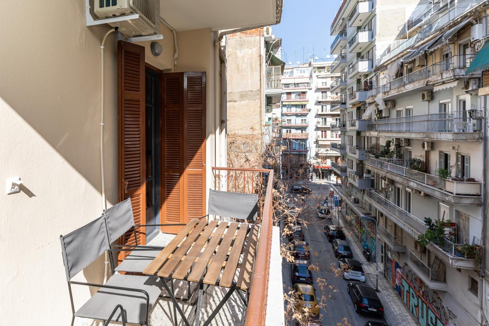 סלוניקי Vista By Halu!: Spacious City Centre Home מראה חיצוני תמונה